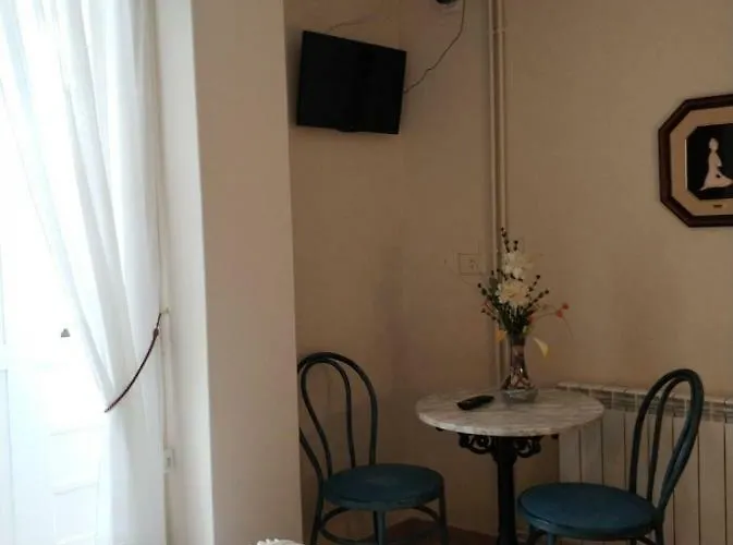 Πανσιόν Pura 2*